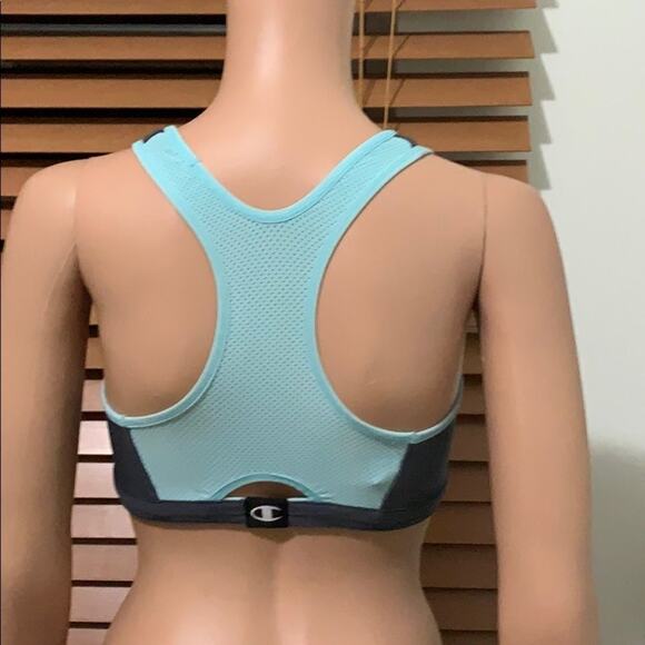 CHAMPION SPORTS BRA SIZE SMALL - Picture 2 of 5
